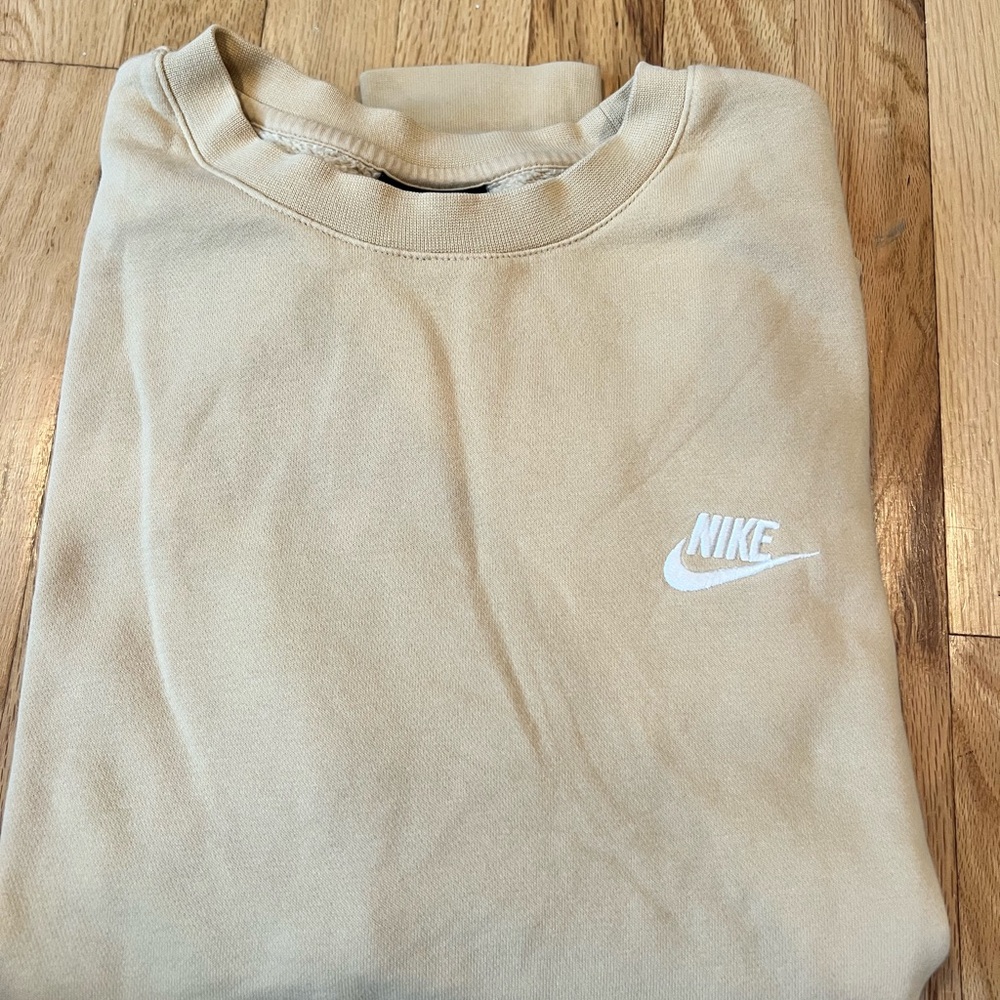 Nike Beige Fleece Pullover